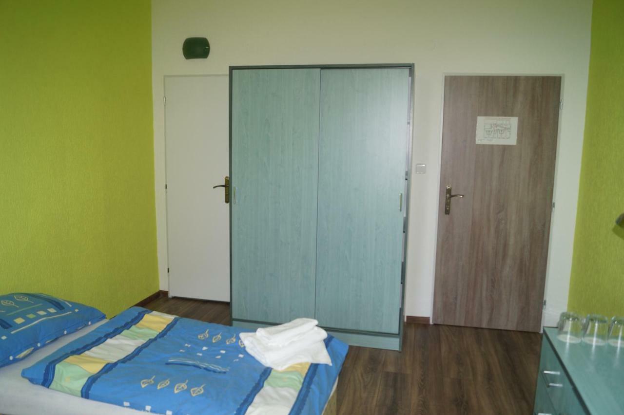 Penzion Blatno Экстерьер фото